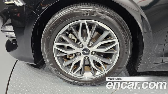 Kia K5 (III) 2.0 Prestige 2022 — фото 5