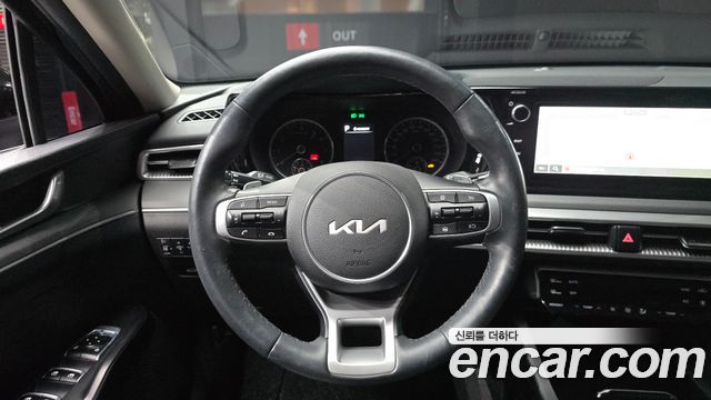 Kia K5 (III) 2.0 Prestige 2022 — фото 13