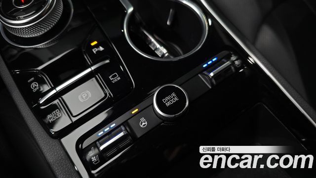 Kia K5 (III) 2.0 Prestige 2022 — фото 18