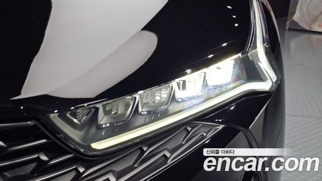 Kia K5 (III) 2.0 Prestige 2022 — фото 22