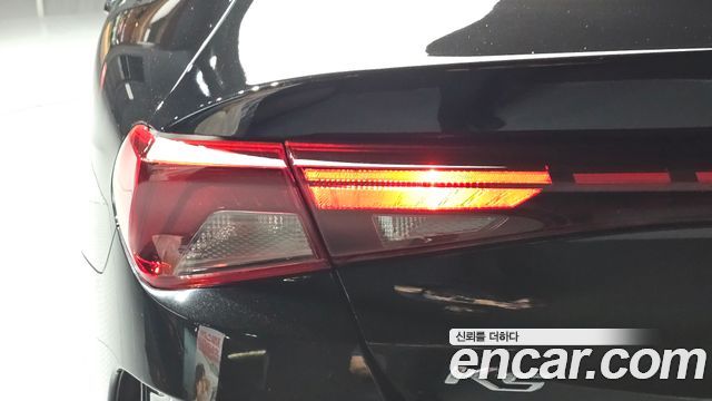 Kia K5 (III) 2.0 Prestige 2022 — фото 23