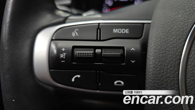 Kia K5 (III) 2.0 Prestige 2022 — фото 31