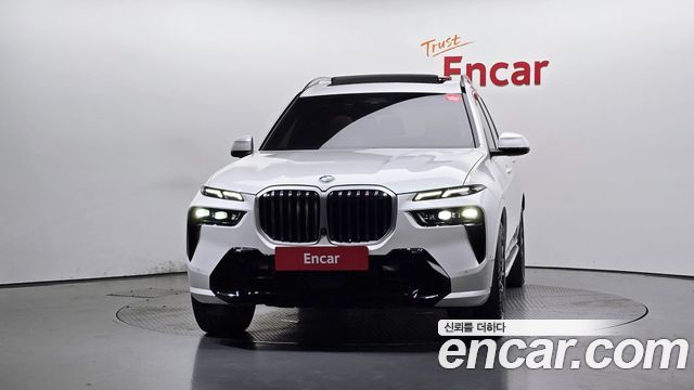 BMW X7 (G07) xDrive 40i M Sport 6STR 2025 — фото 3