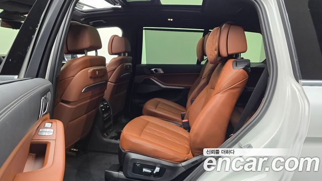 BMW X7 (G07) xDrive 40i M Sport 6STR 2025 — фото 12