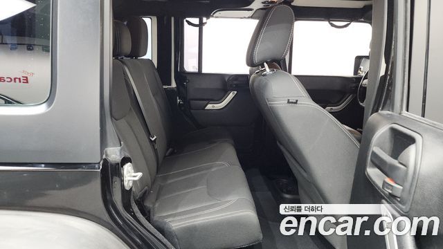 Jeep Wrangler (JK) 3.6 Rubicon 4Door 2016 — фото 11