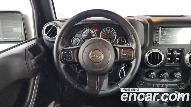 Jeep Wrangler (JK) 3.6 Rubicon 4Door 2016 — фото 13