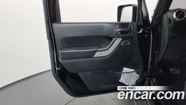 Jeep Wrangler (JK) 3.6 Rubicon 4Door 2016 — фото 24