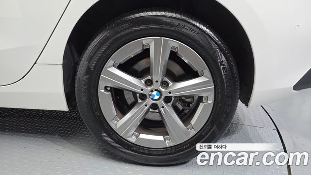 BMW 2 Series Active Tourer (U06) 220i Advantage 2023 — фото 5