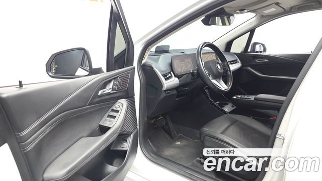 BMW 2 Series Active Tourer (U06) 220i Advantage 2023 — фото 10