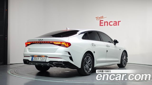 Kia K5 (III) 2.0 Noblesse 2023 — фото 2