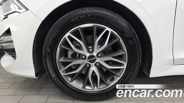 Kia K5 (III) 2.0 Noblesse 2023 — фото 5