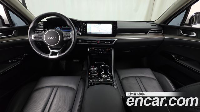 Kia K5 (III) 2.0 Noblesse 2023 — фото 7