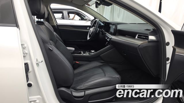 Kia K5 (III) 2.0 Noblesse 2023 — фото 11