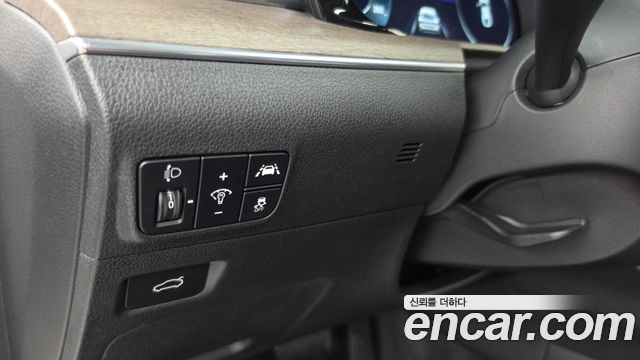 Kia K5 (III) 2.0 Noblesse 2023 — фото 16