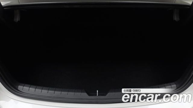 Kia K5 (III) 2.0 Noblesse 2023 — фото 20