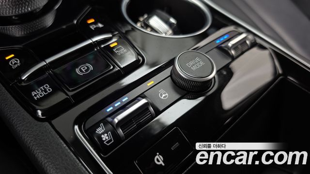 Kia K5 (III) 2.0 Noblesse 2023 — фото 29