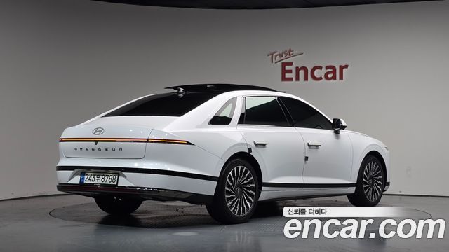 Hyundai Grandeur Hybrid (GN7) Calligraphy 2025 — фото 2