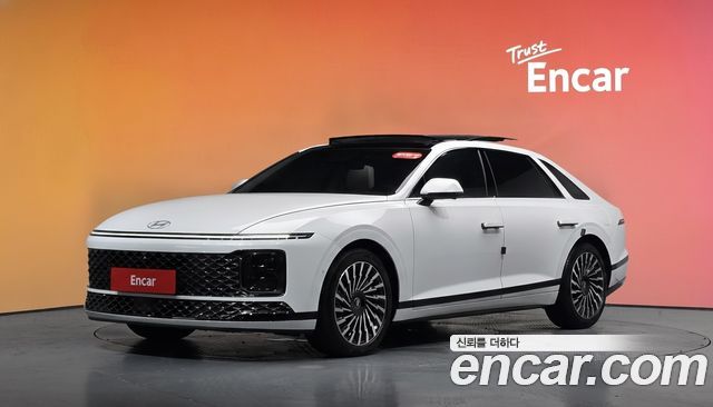 Hyundai Grandeur Hybrid (GN7) Calligraphy 2025 — фото 1