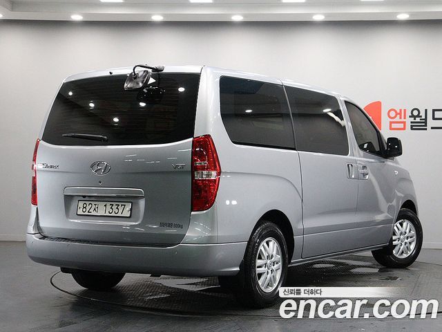 Hyundai Grand Starex Van 3-Seater Smart 2021 — фото 3