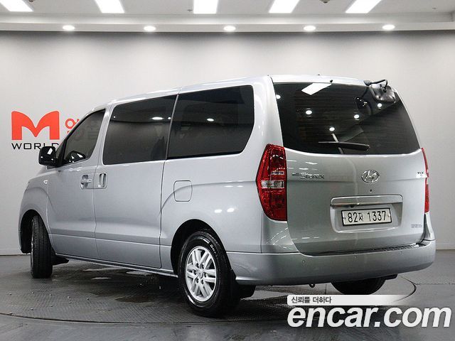 Hyundai Grand Starex Van 3-Seater Smart 2021 — фото 4