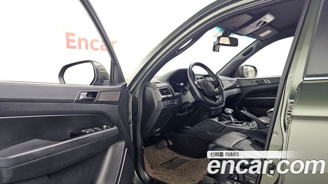 KG Mobility (SsangYong) Rexton Sports Khan Diesel 2.2 4WD Prestige 2021 — фото 10