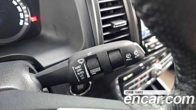 KG Mobility (SsangYong) Rexton Sports Khan Diesel 2.2 4WD Prestige 2021 — фото 29