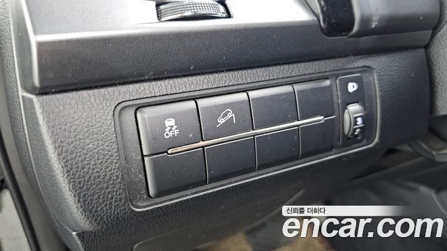 KG Mobility (SsangYong) Rexton Sports Khan Diesel 2.2 4WD Prestige 2021 — фото 31
