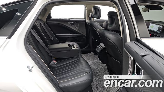 Kia K8 Hybrid Signature 2025 — фото 12