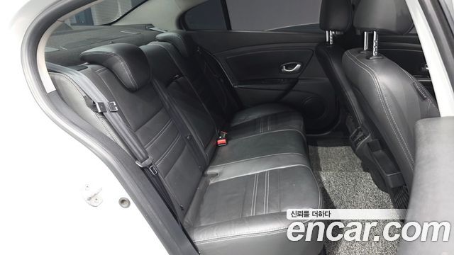 Renault Korea SM3 Z.E. RE 2017 — фото 12
