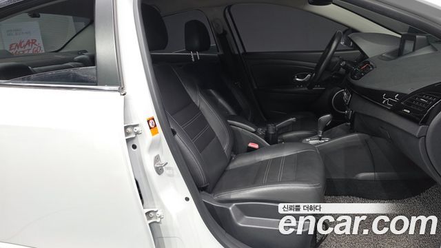 Renault Korea SM3 Z.E. RE 2017 — фото 13