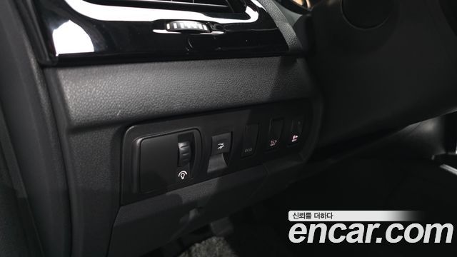 Renault Korea SM3 Z.E. RE 2017 — фото 30
