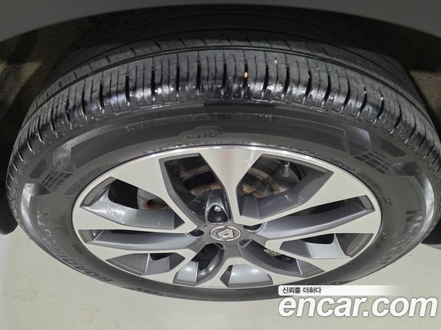 Renault Korea QM6 Diesel 4WD RE Signature 2017 — фото 5