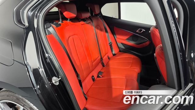 BMW 1 Series (F40) 120i M Sports 2021 — фото 11