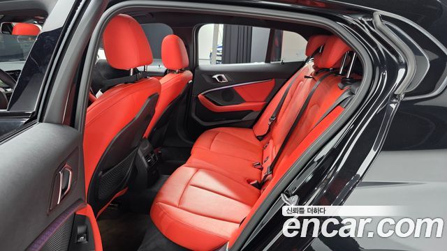 BMW 1 Series (F40) 120i M Sports 2021 — фото 12