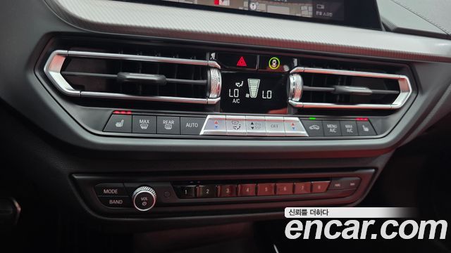 BMW 1 Series (F40) 120i M Sports 2021 — фото 18