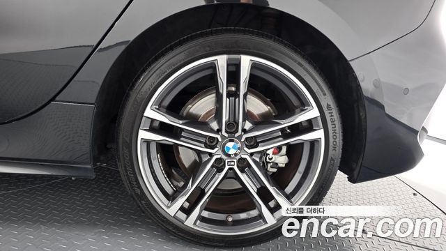 BMW 1 Series (F40) 120i M Sports 2021 — фото 21