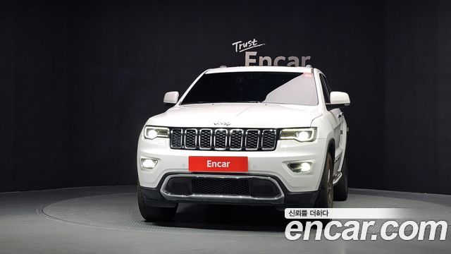 Jeep Grand Cherokee 3.6 Limited WK2 2018 — фото 3