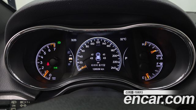 Jeep Grand Cherokee 3.6 Limited WK2 2018 — фото 8