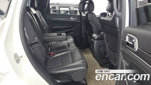 Jeep Grand Cherokee 3.6 Limited WK2 2018 — фото 12