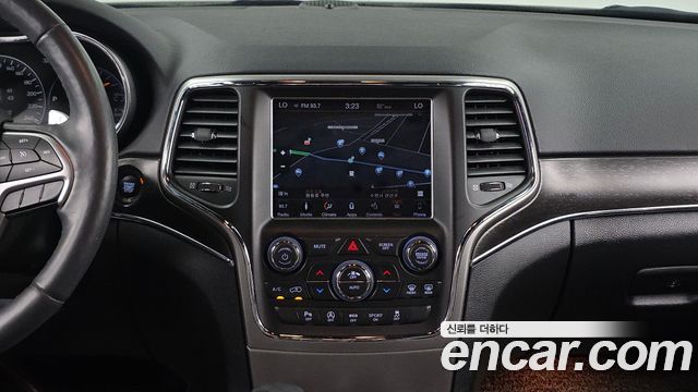 Jeep Grand Cherokee 3.6 Limited WK2 2018 — фото 14
