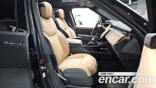 Land Rover Range Rover Sport (III) P400 AB 2025 — фото 12