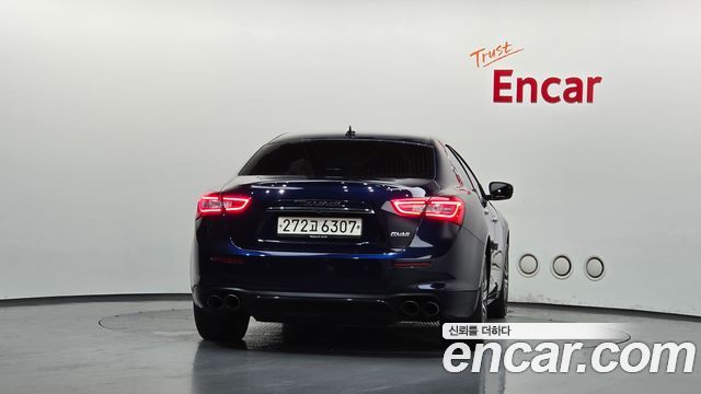 Maserati Ghibli 3.0 Diesel GranLusso 3rd 2019 — фото 4