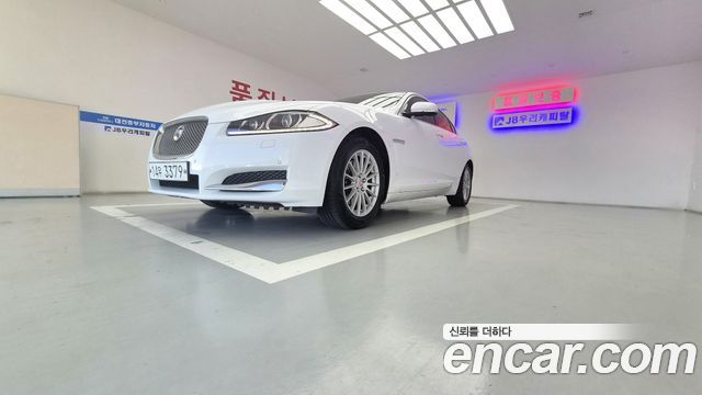 Jaguar XF 2.2D Luxury X250 2015 — фото 3