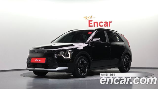 Kia Niro EV Air 2024 — фото 1