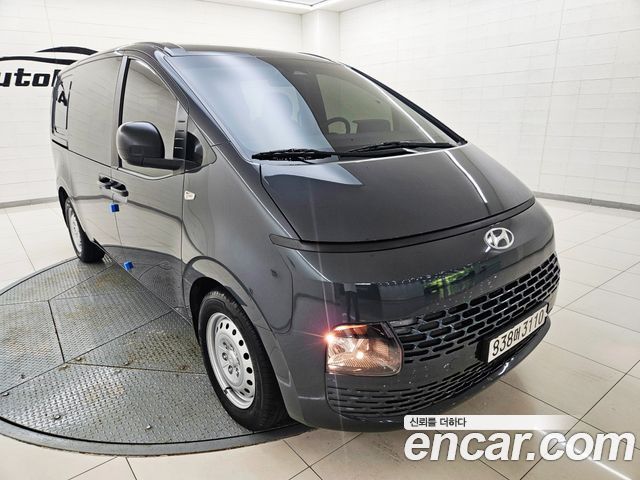 Hyundai Staria Cargo 5-Seater Smart 2023 — фото 2
