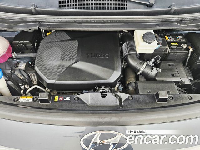 Hyundai Staria Cargo 5-Seater Smart 2023 — фото 6