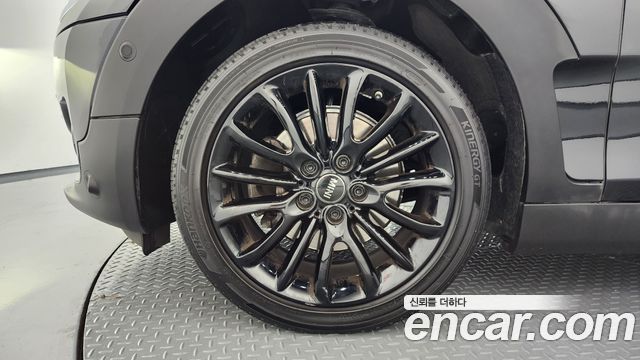 MINI Cooper Clubman Classic Plus Lite 2nd 2023 — фото 5