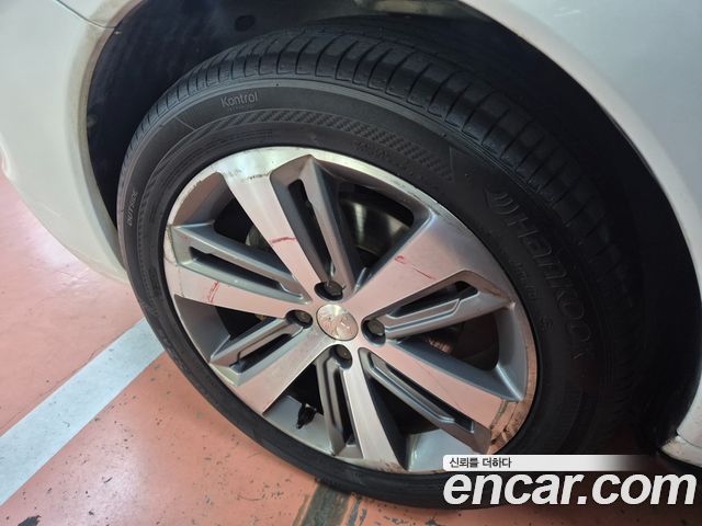 Peugeot 3008 2.0 HDi First Generation 2015 — фото 5
