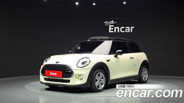 MINI Cooper D Standard 3rd