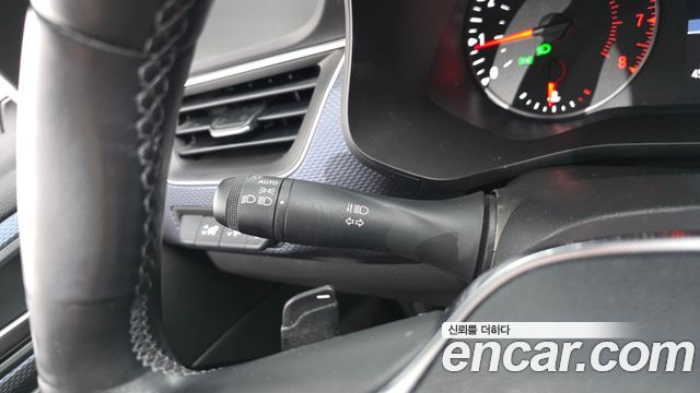 Renault Korea XM3 1.6 GTe LE 2023 — фото 17